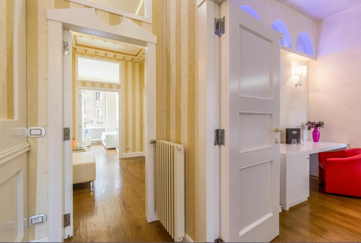 Piazza Venezia Luxury Suite Rome Luaran gambar